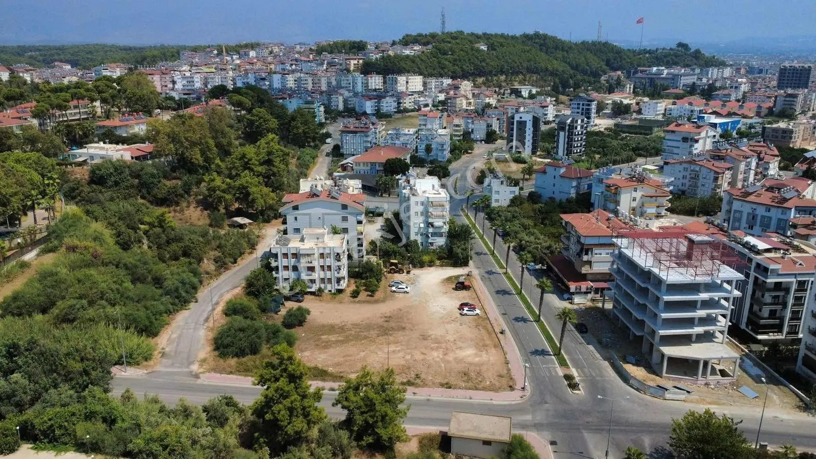 Aydınevler Mah.ticari+konut Arsası — fotoğraf 2