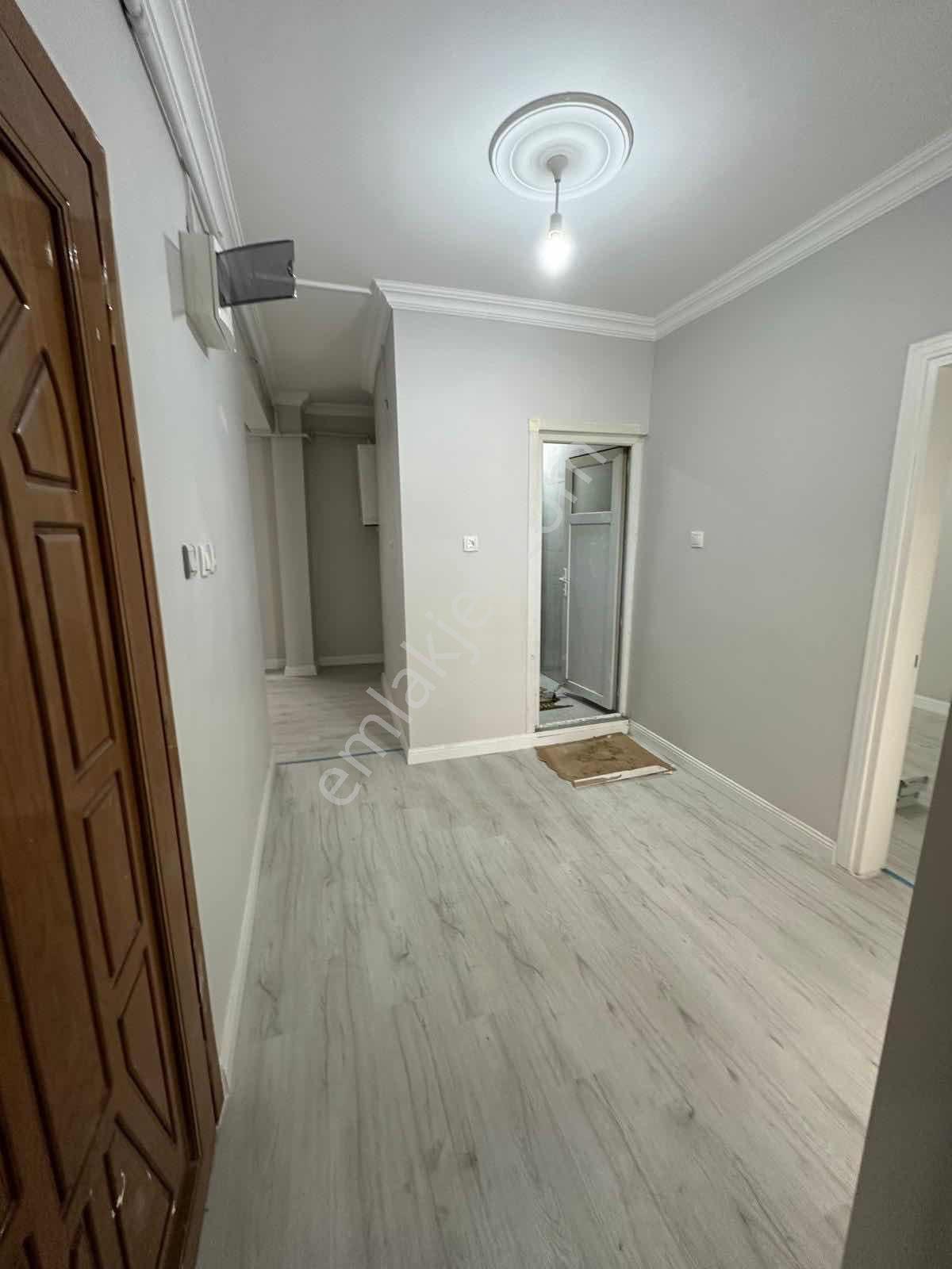 Halkalı Metroya Yakın 2+1 Arakat Satılık Daire — fotoğraf 13