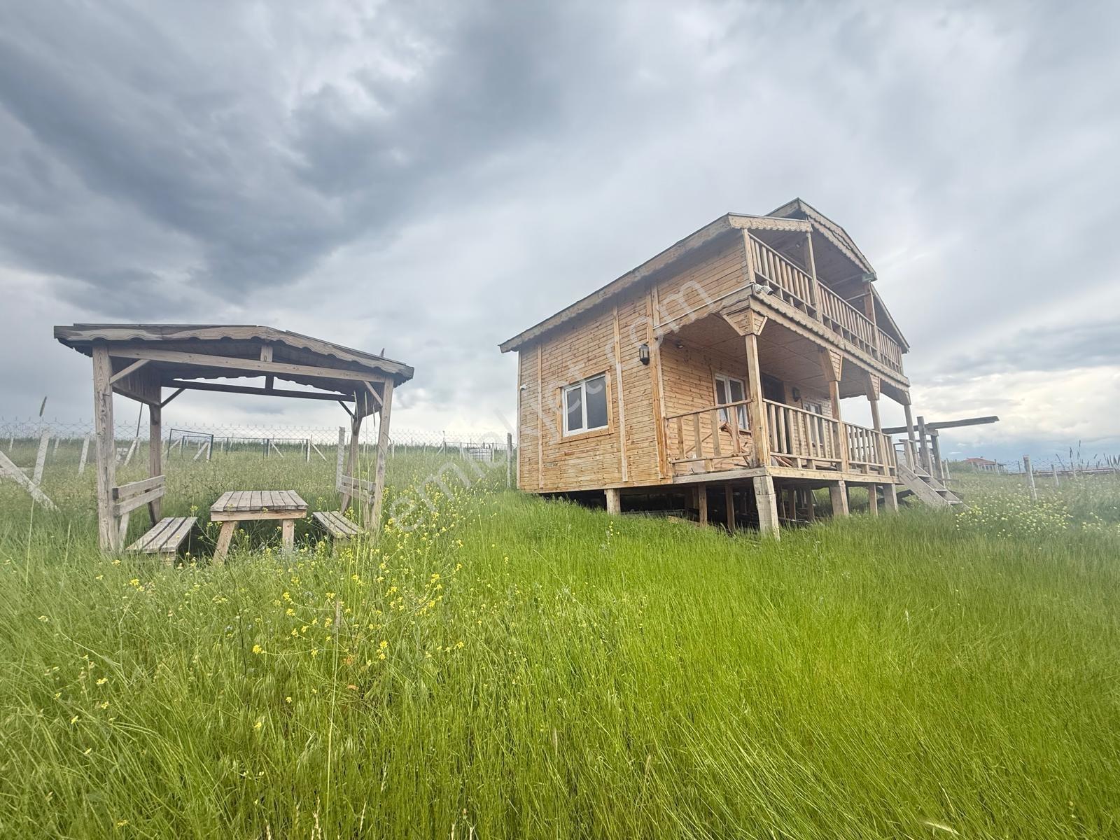 Akyurt Devlet Hast. Yakını İki Katlı Ahşap Ev+çardak 300m2 Bahçe — fotoğraf 21