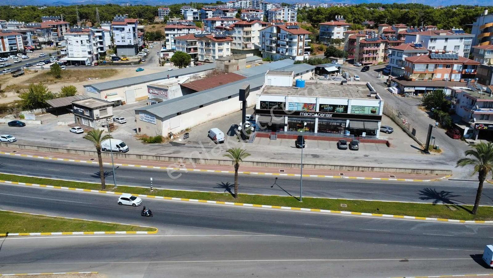 Merkezde Ticari+konut İmarlı Arsa — fotoğraf 4