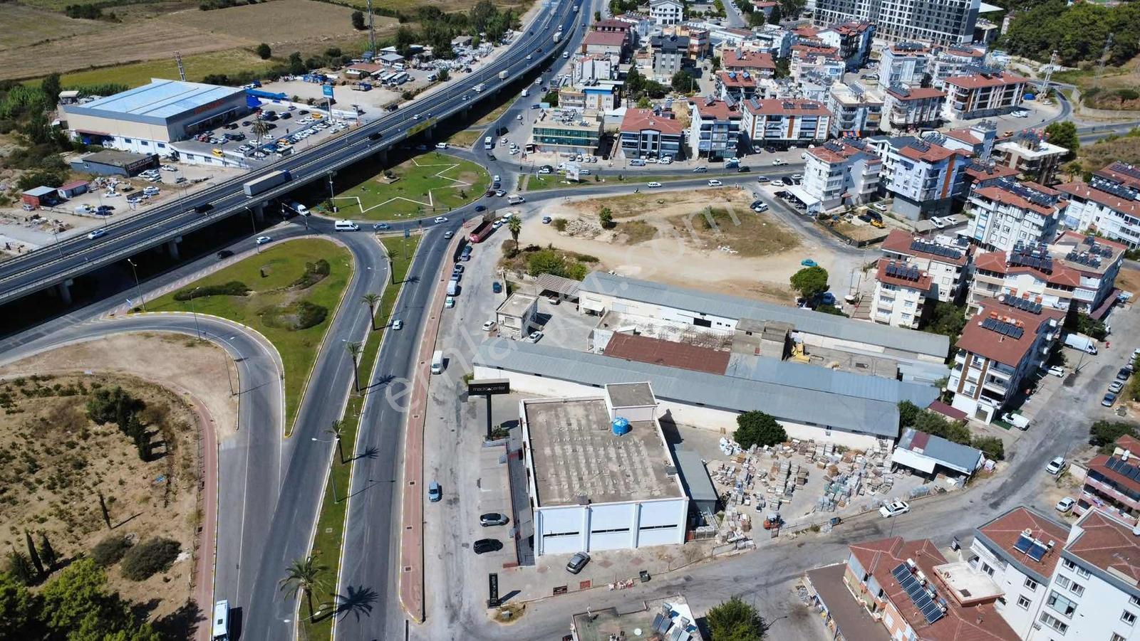Merkezde Ticari+konut İmarlı Arsa — fotoğraf 11