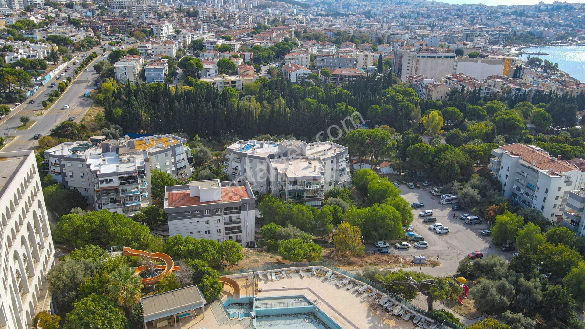 Kuşadası Marinaya 200 M Mesafede Satılık 3+1 Daire — fotoğraf 3