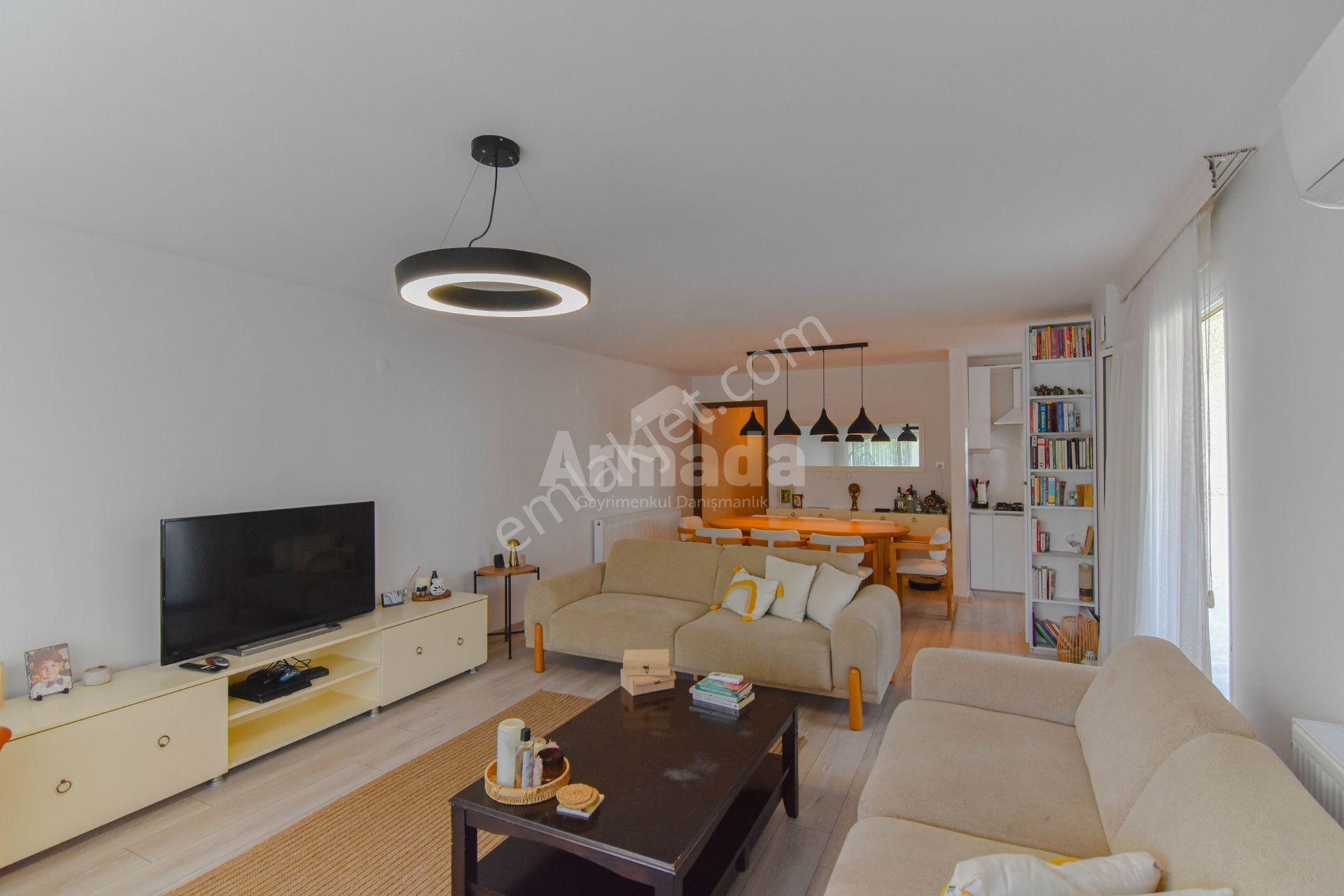 Kuşadası Marinaya 200 M Mesafede Satılık 3+1 Daire — fotoğraf 8