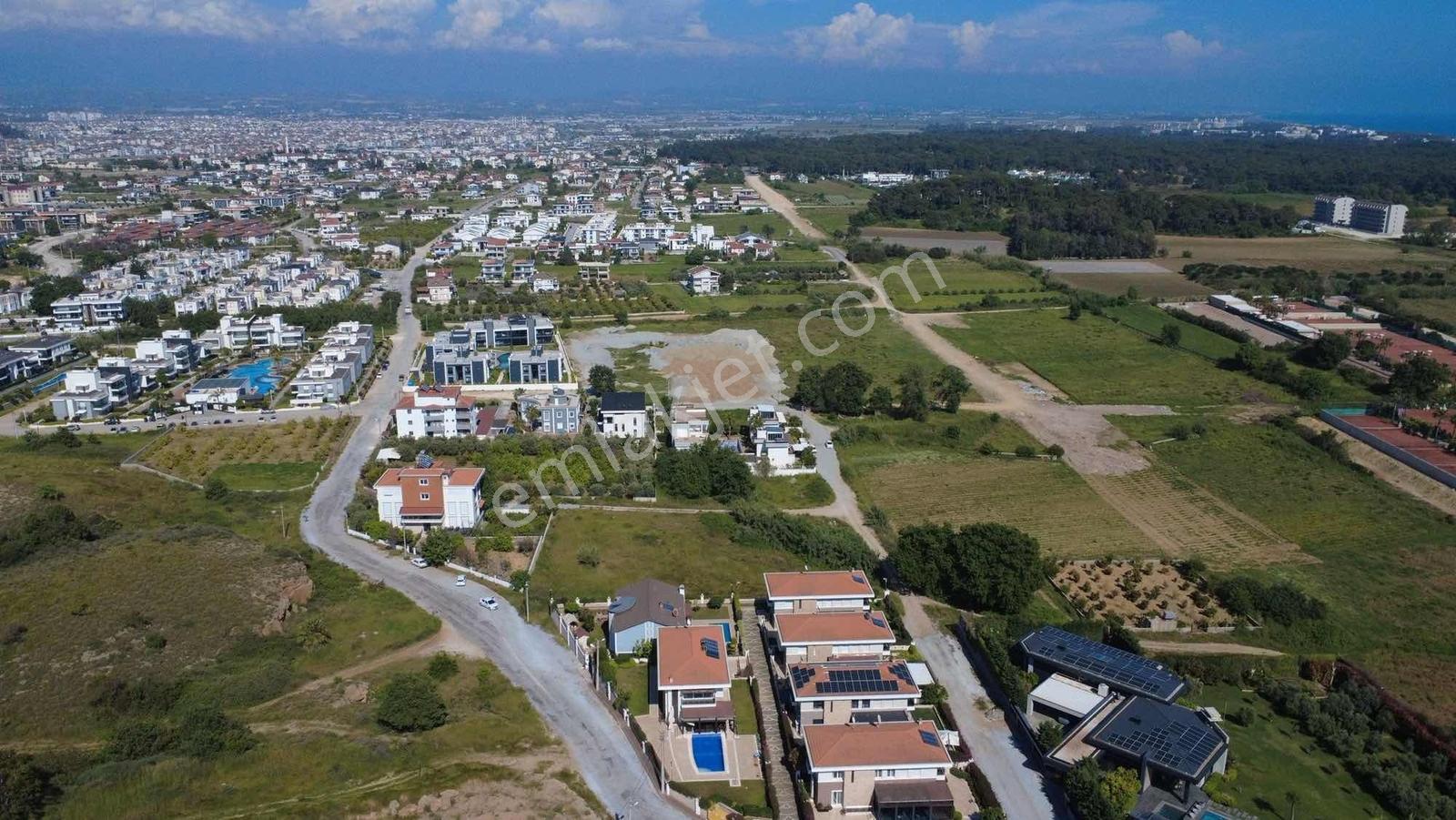 Sorgunda Güzel Konumda Satılık Arsa — fotoğraf 7