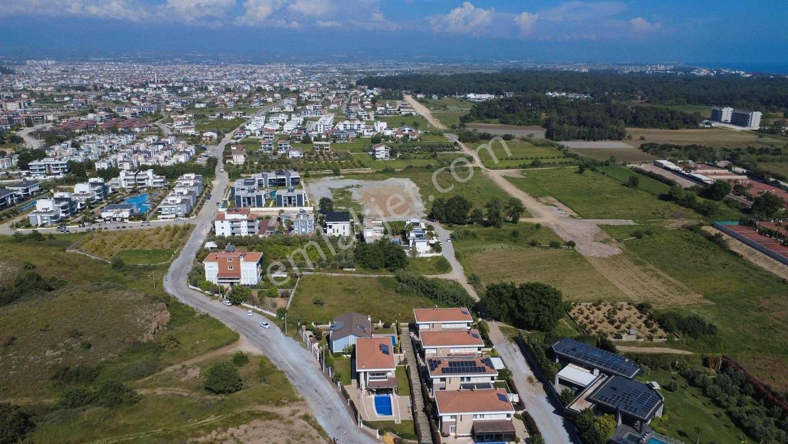 Sorgunda Güzel Konumda Satılık Arsa — fotoğraf 8