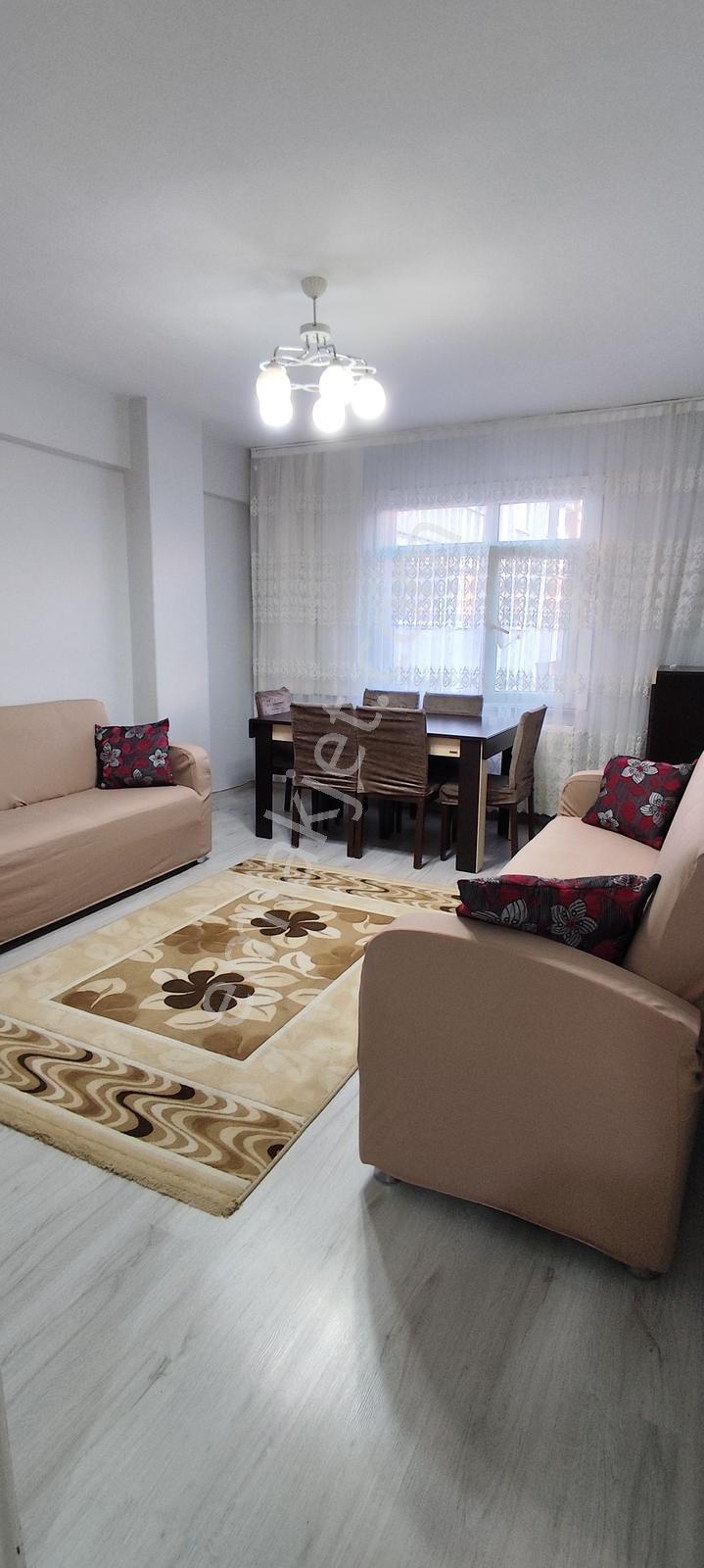Zeytinburnu Sümer Mahallesi Satılık 2+1 Daire — fotoğraf 2