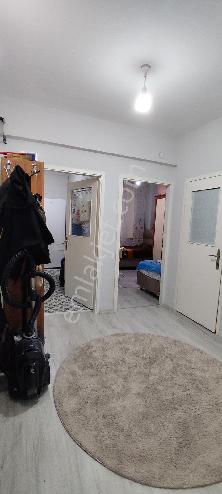 Zeytinburnu Sümer Mahallesi Satılık 2+1 Daire — fotoğraf 4