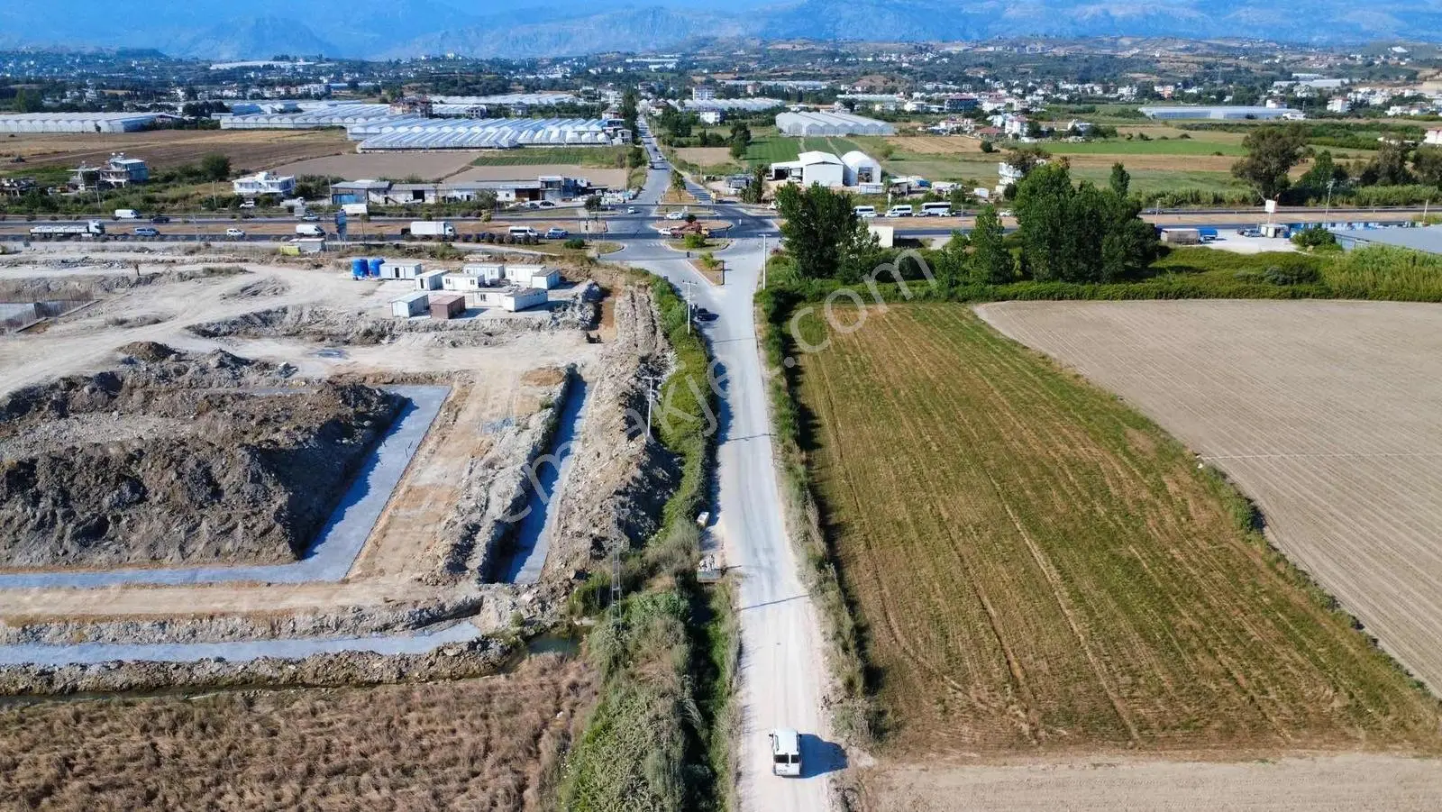 Yeni Yapılan Şehir Hastanesi Yanında %80 Ticari İmarlı Arsa — fotoğraf 9