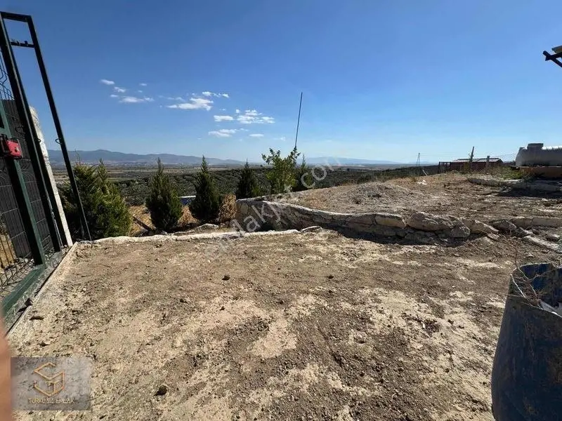 Türkelli'de Foça Yoluna Yakın 300 M² Hisseli Arsa — fotoğraf 19