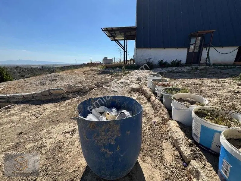 Türkelli'de Foça Yoluna Yakın 300 M² Hisseli Arsa — fotoğraf 22