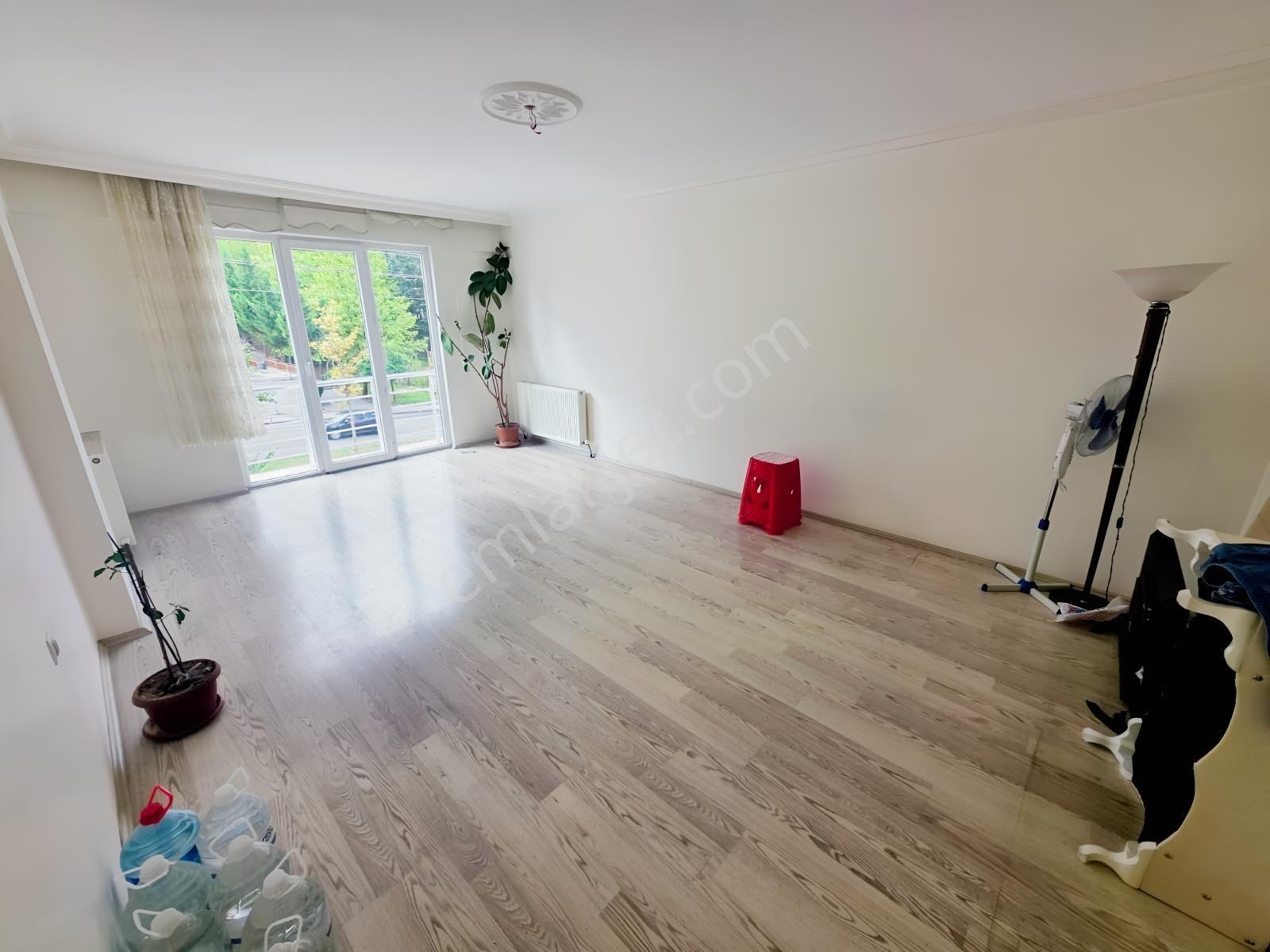 Doğukent Caddesinde 2+1 Yapılı Satılık Daire — fotoğraf 17