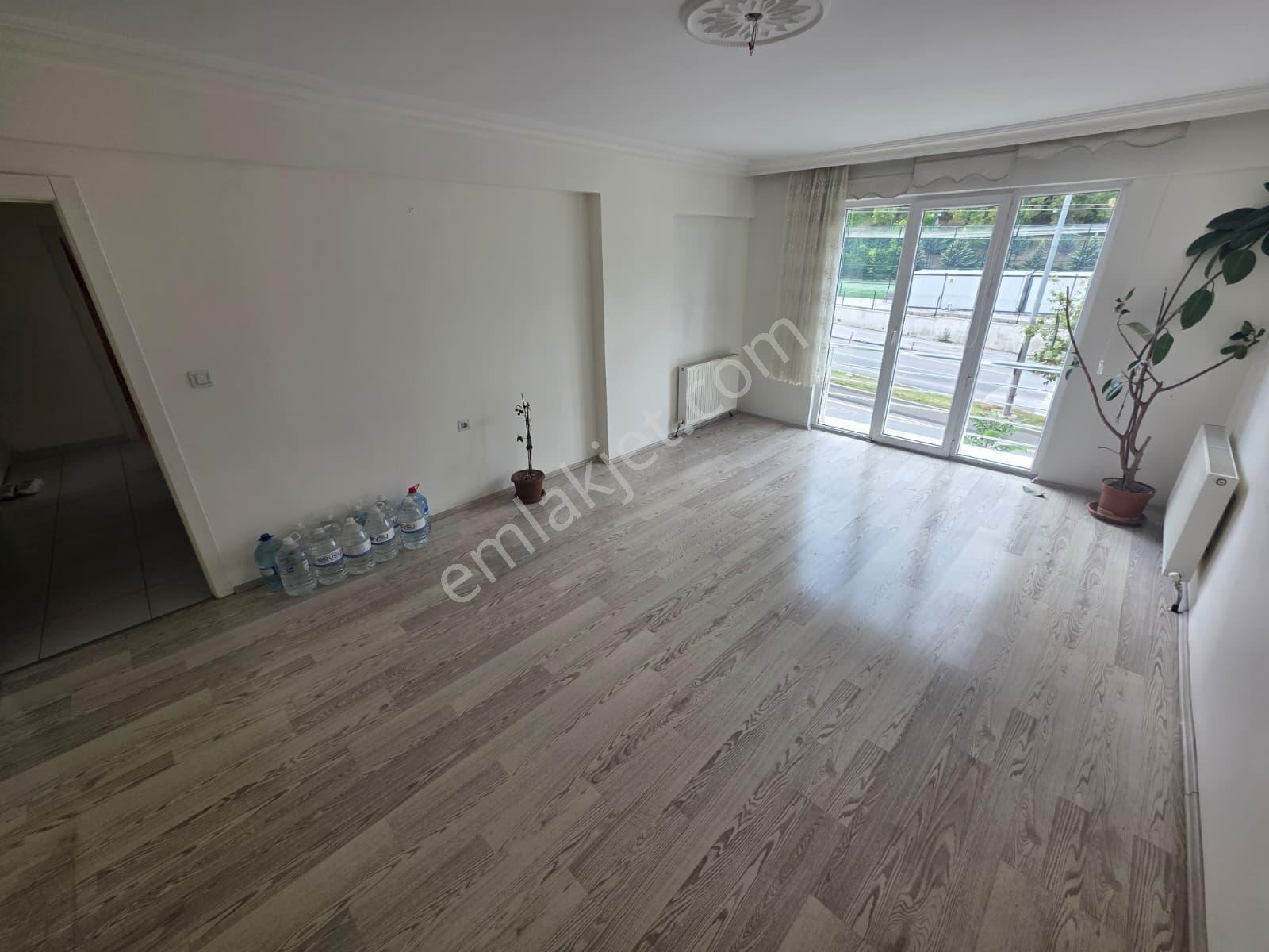 Doğukent Caddesinde 2+1 Yapılı Satılık Daire — fotoğraf 19