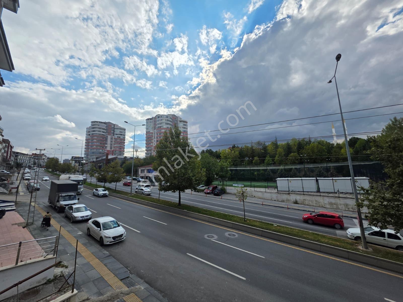 Doğukent Caddesinde 2+1 Yapılı Satılık Daire — fotoğraf 26