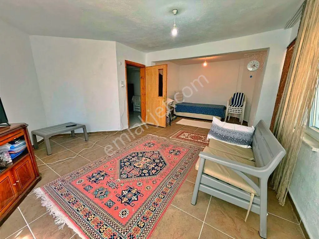 Uytundan Pelitköy İçmelerde Denize 200 Metre Bahçeli 3+1 Villa — fotoğraf 6