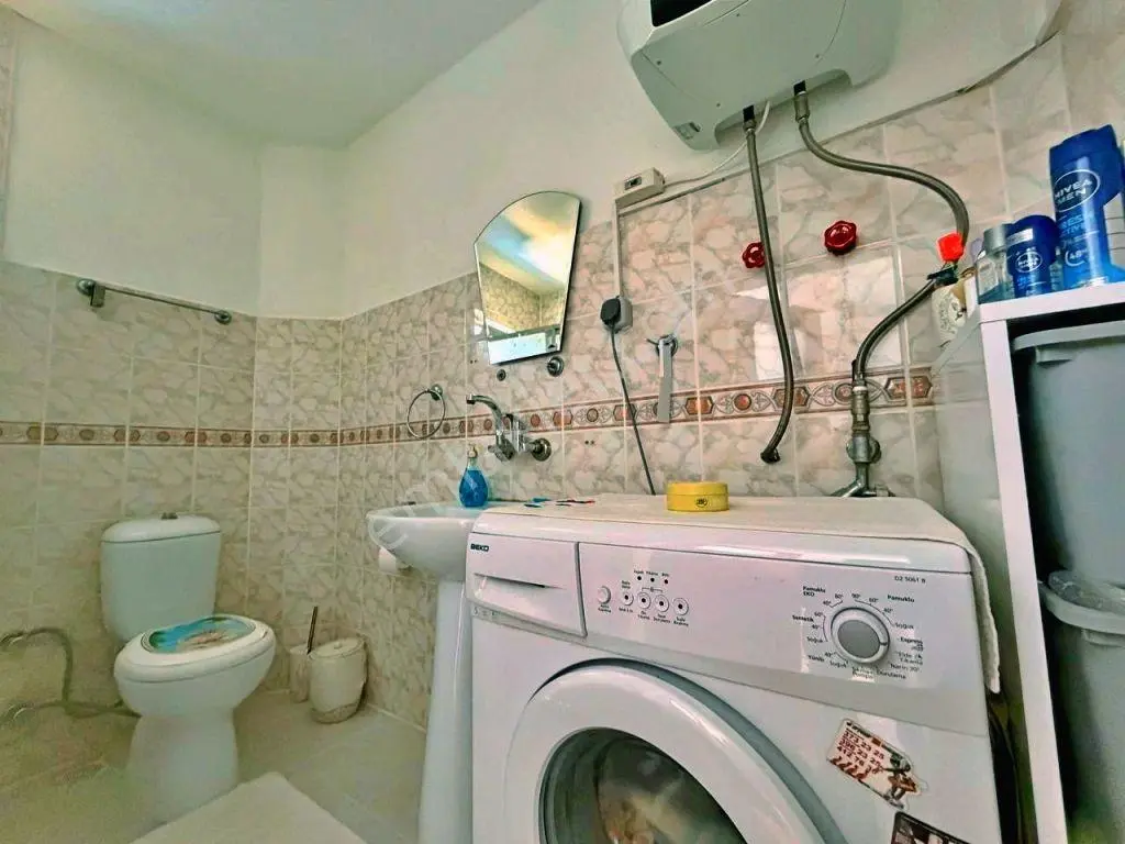 Uytundan Pelitköy İçmelerde Denize 200 Metre Bahçeli 3+1 Villa — fotoğraf 8