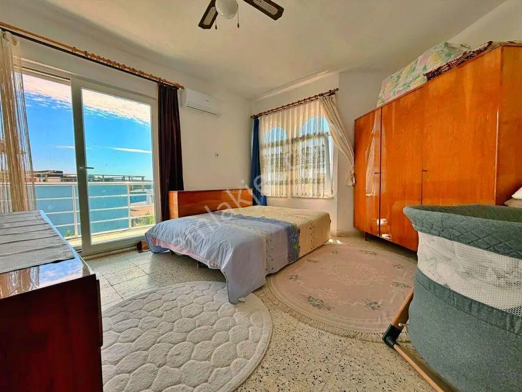 Uytundan Pelitköy İçmelerde Denize 200 Metre Bahçeli 3+1 Villa — fotoğraf 12