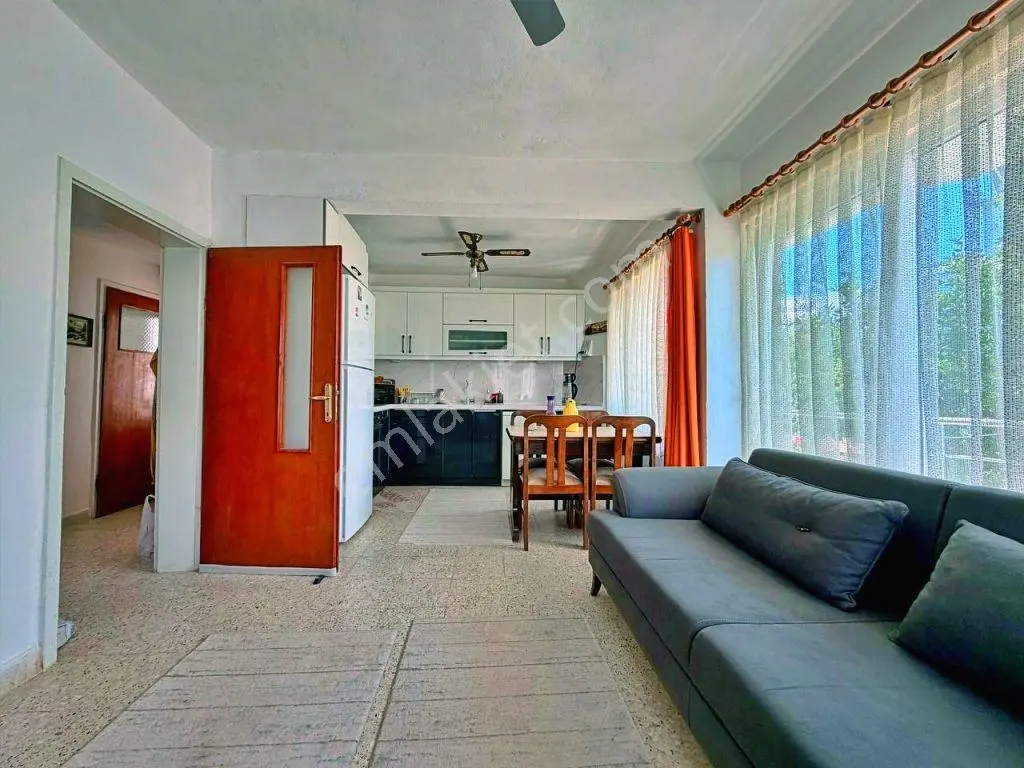 Uytundan Pelitköy İçmelerde Denize 200 Metre Bahçeli 3+1 Villa — fotoğraf 21