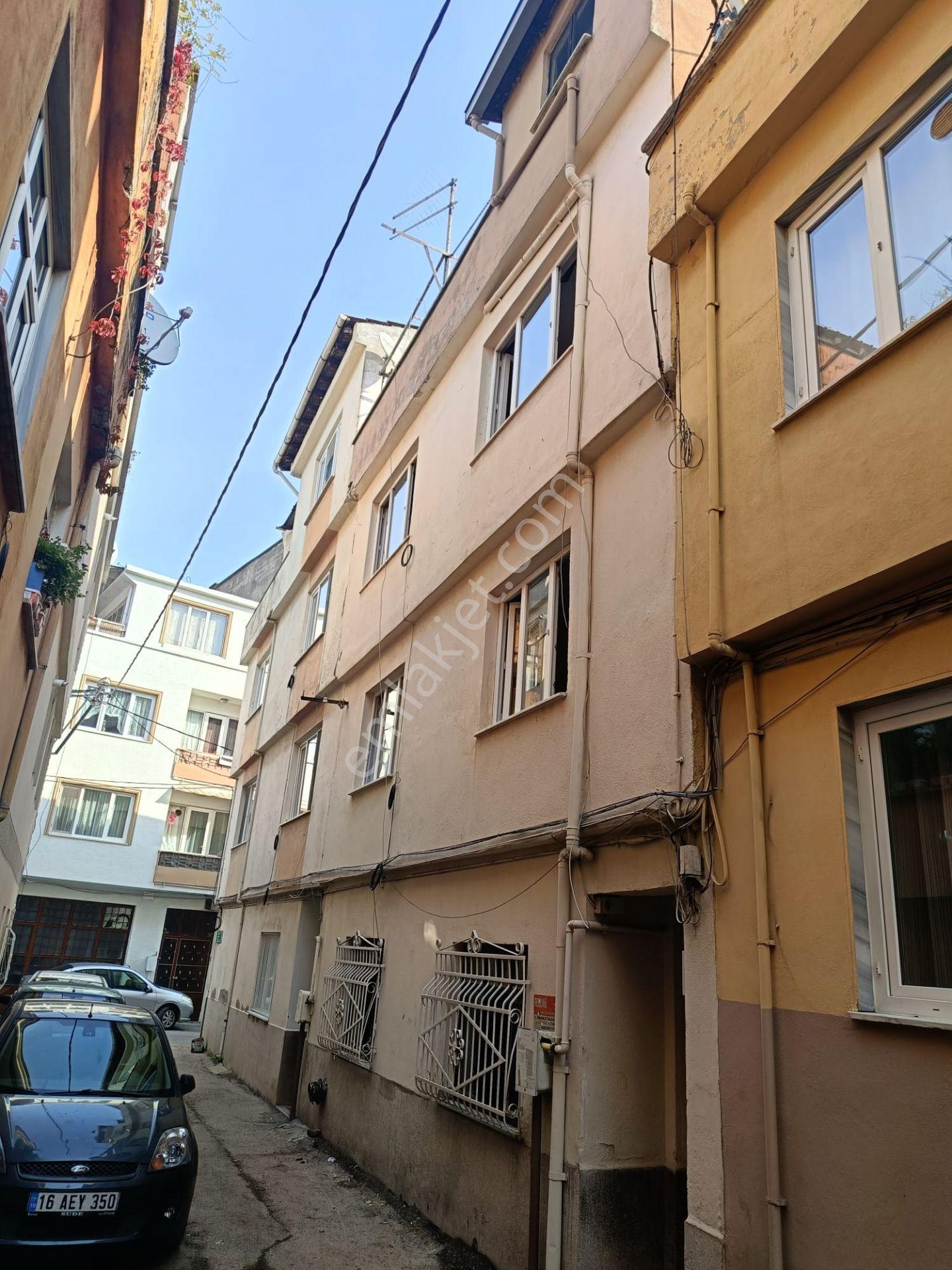 Bursa Osmangazi Kemerçeşme Mh Üç Katlı Satılık Ev Fırsatı — fotoğraf 14