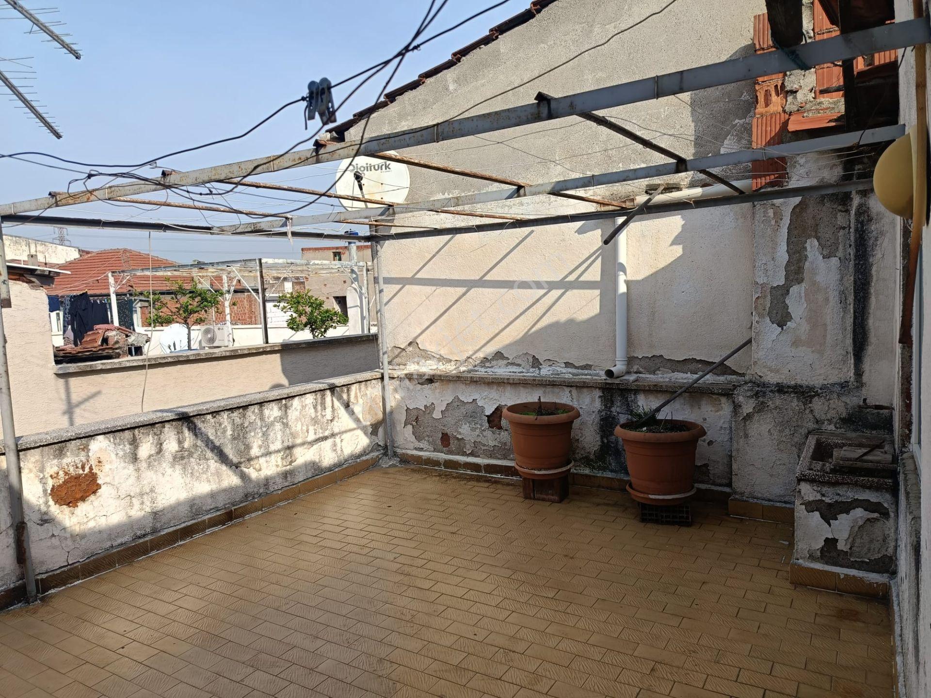 Bursa Osmangazi Kemerçeşme Mh Üç Katlı Satılık Ev Fırsatı — fotoğraf 15