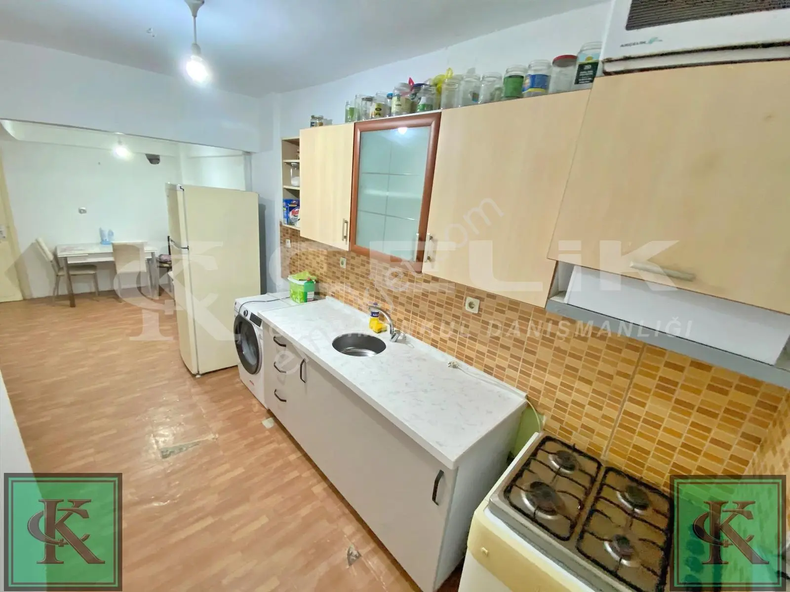Çelik Emlaktan 17 Eylül Mah Eşyalı 2+0 Satılık Daire!!!! — fotoğraf 3