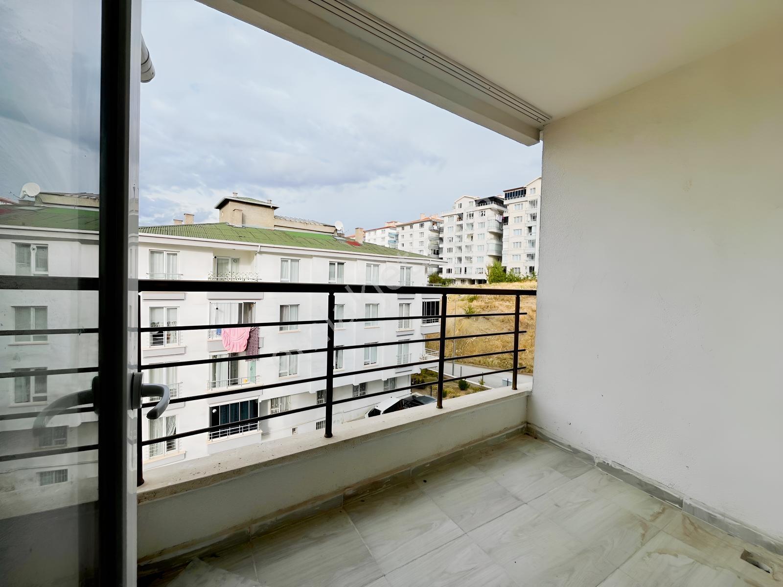 Küçük Kayaş Mahallesi Manzaralı 3+1 Satılık Daire — fotoğraf 6