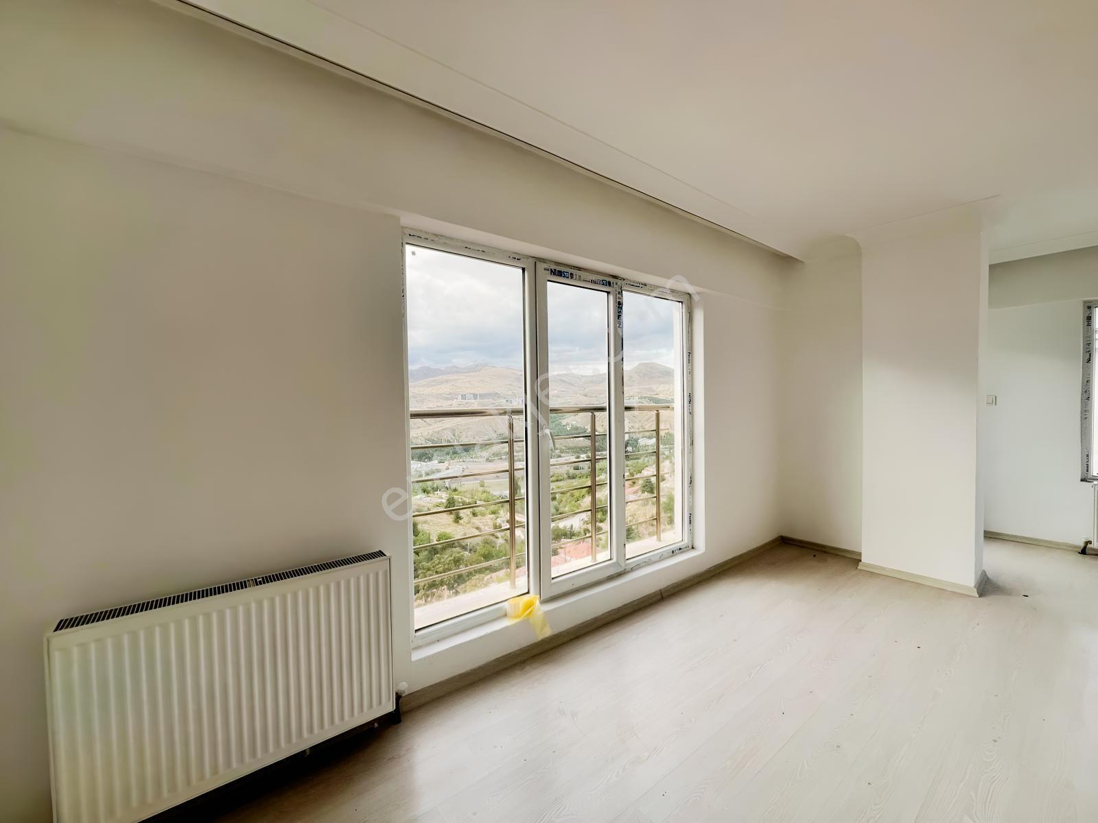 Küçük Kayaş Mahallesi Manzaralı 3+1 Satılık Daire — fotoğraf 10