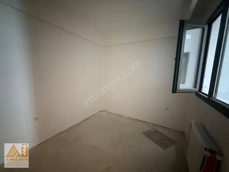 Küçük Çiğli Satılık 2+1 Daire — fotoğraf 4