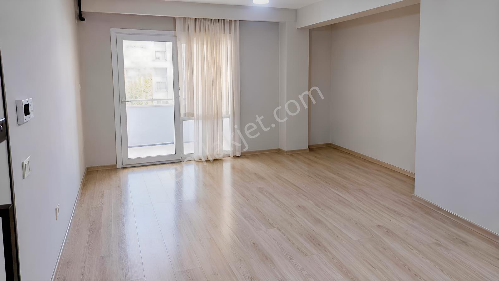 Küçük Çiğli De 1+1 Yatırımlık Daire — fotoğraf 2