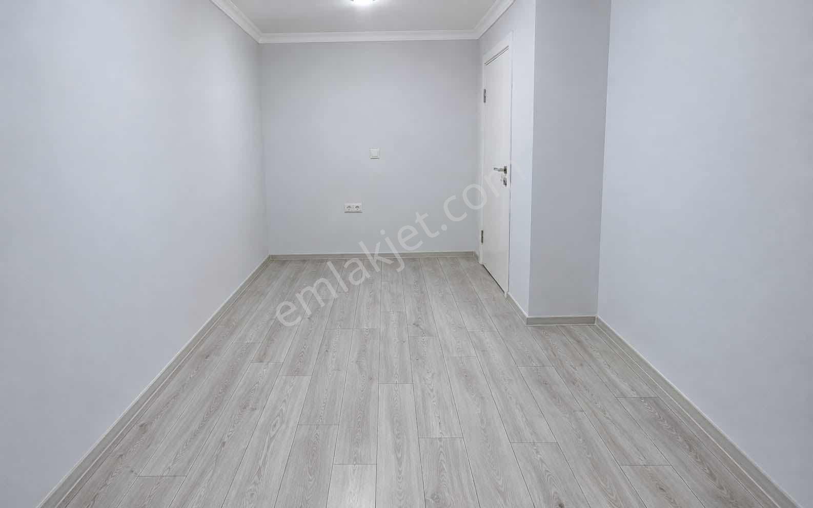 Küçük Çiğli De 1+1 Yatırımlık Daire — fotoğraf 5