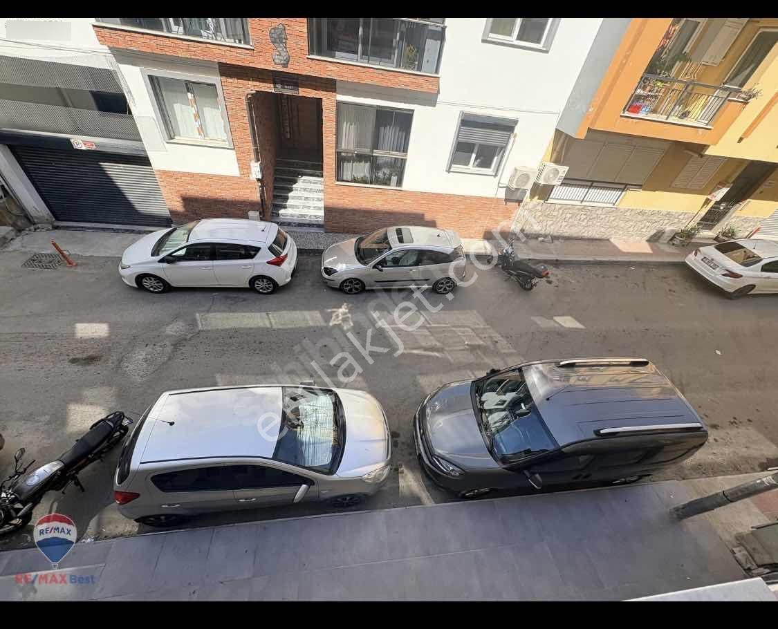 Küçük Çiğli De 1+1 Yatırımlık Daire — fotoğraf 7