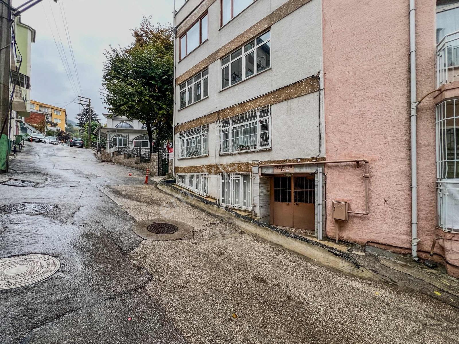 Yıldırım Karaağaç Mahallesi Satılık 1+1 Daire — fotoğraf 2