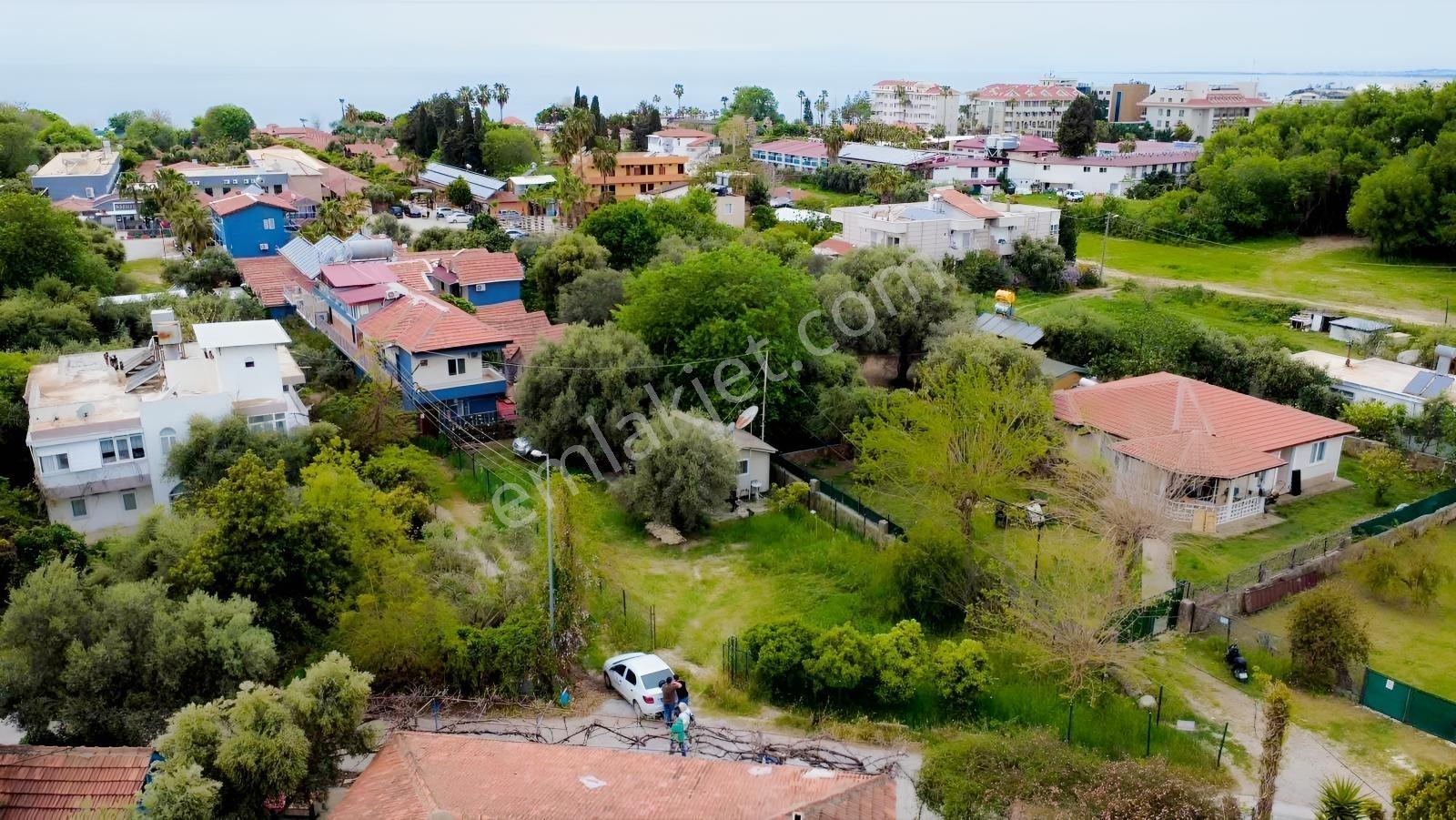 Side Selimiyede Denize 300 Metre Mesafede Satılık Köşe Arsa — fotoğraf 3
