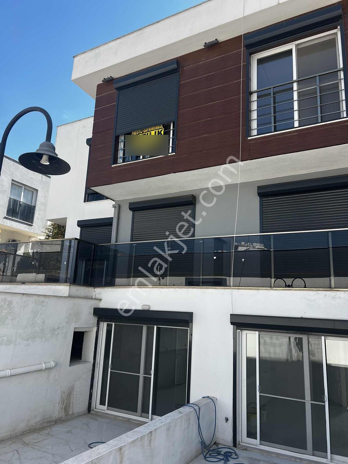 Hızlı Satış Fiyatıdır ! Aynı Sitede Bu Fiyata Villa Yok !