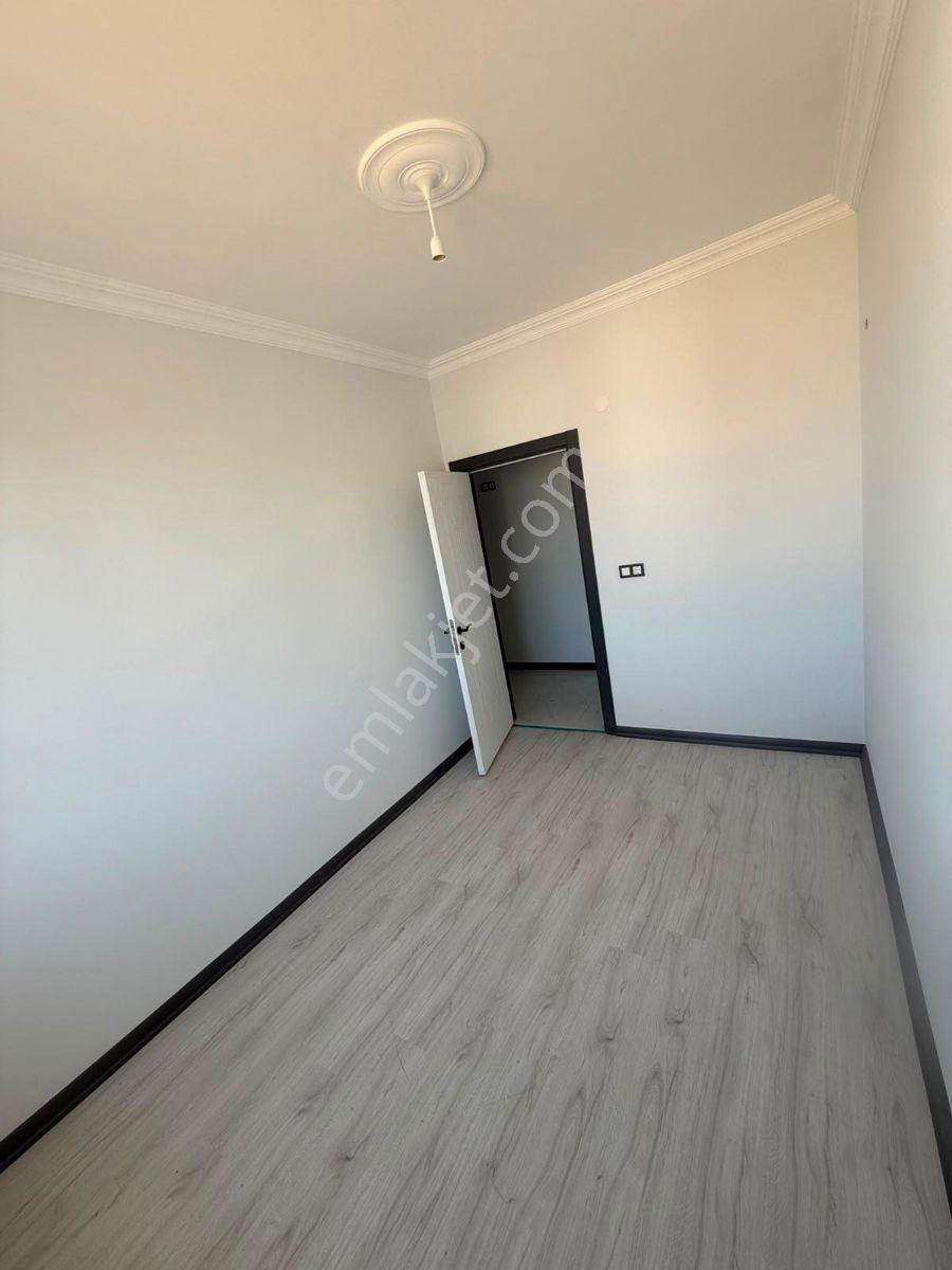 Çerkezköy Kızılpınarda Cadde Üstü 2+1 Daire Acil Satılık — fotoğraf 8
