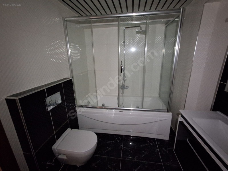 Cumhuriyet Mahallesinde Çarşı Merkezde 3+1kiralık Daire — fotoğraf 8