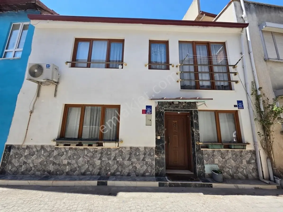 ▇ Mars'Tan Camivasatta 2+1 Müstakil Full Eşyalı Eski Rum Evi