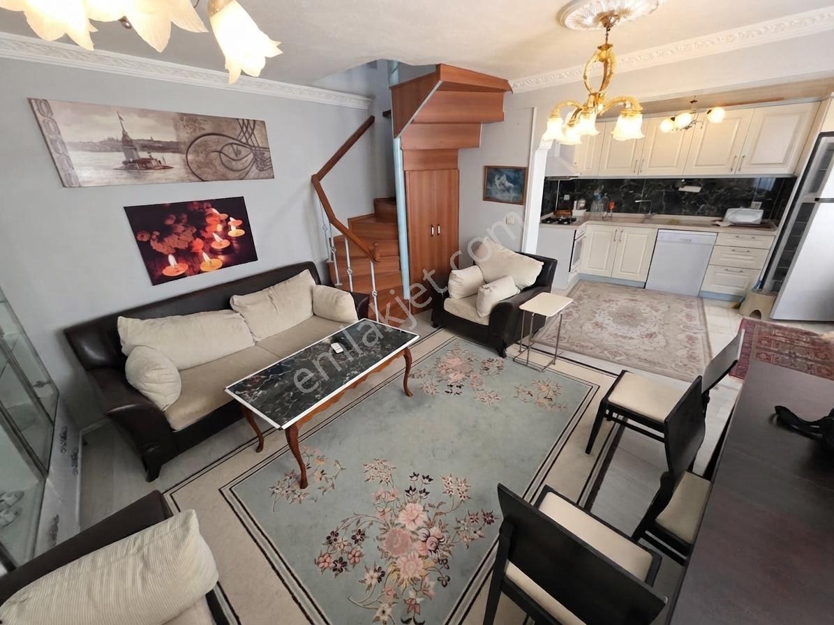 ▇ Mars'tan Camivasatta 2+1 Müstakil Full Eşyalı Eski Rum Evi — fotoğraf 14