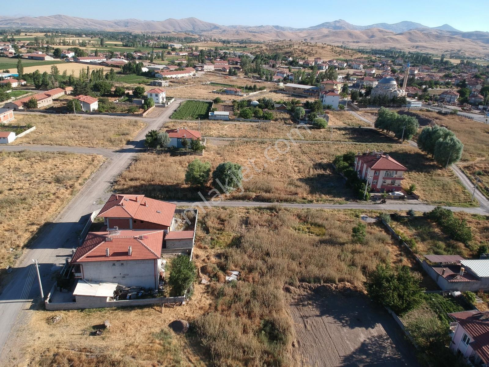 İlbey // Şuhut Hacımusa Mah Çukurçayır Mev. Satılık 492 M² Arsa — fotoğraf 2