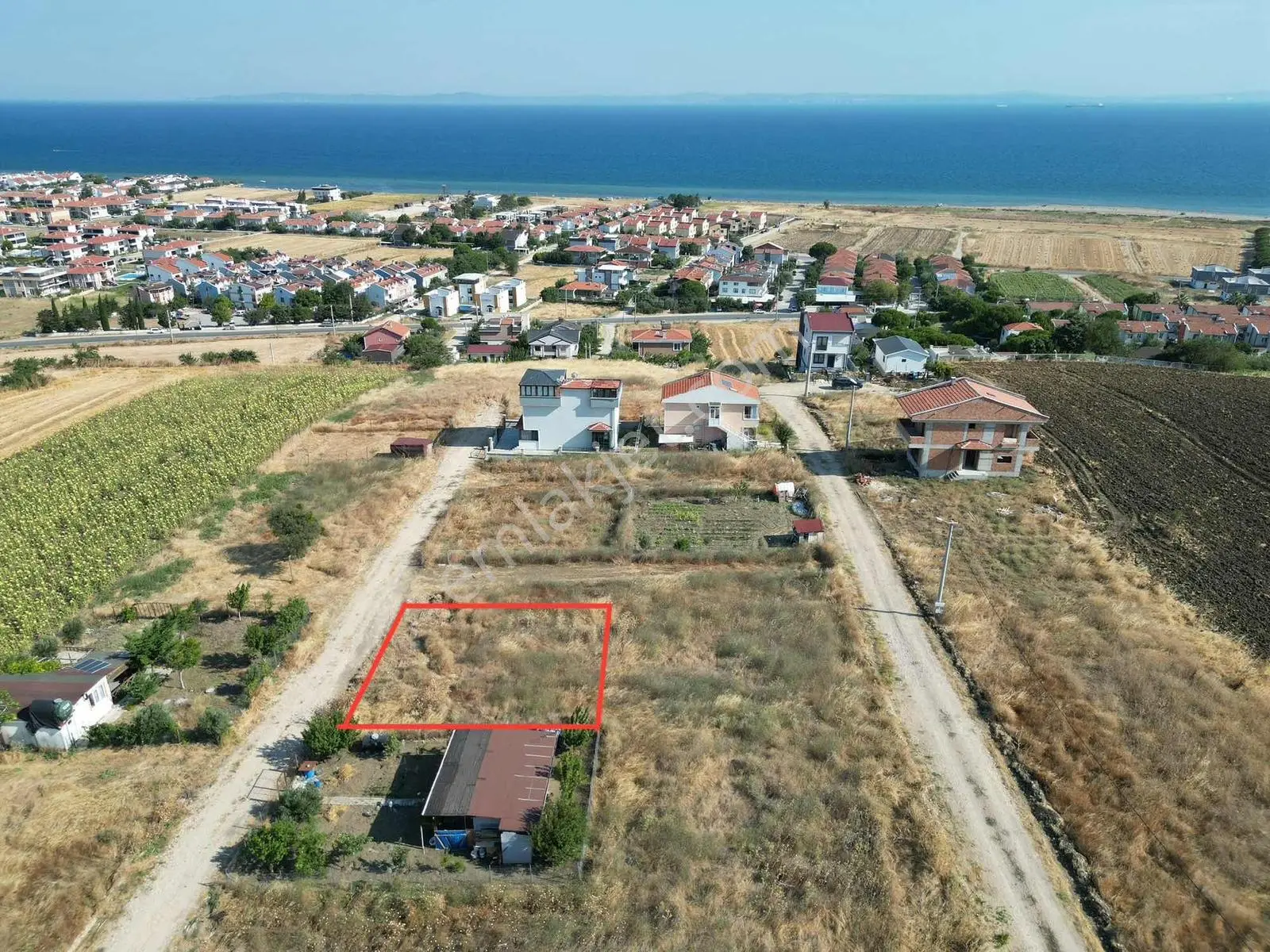İstiklal Mh. % 25 İmarlı Köşe Full Deniz Manzaralı