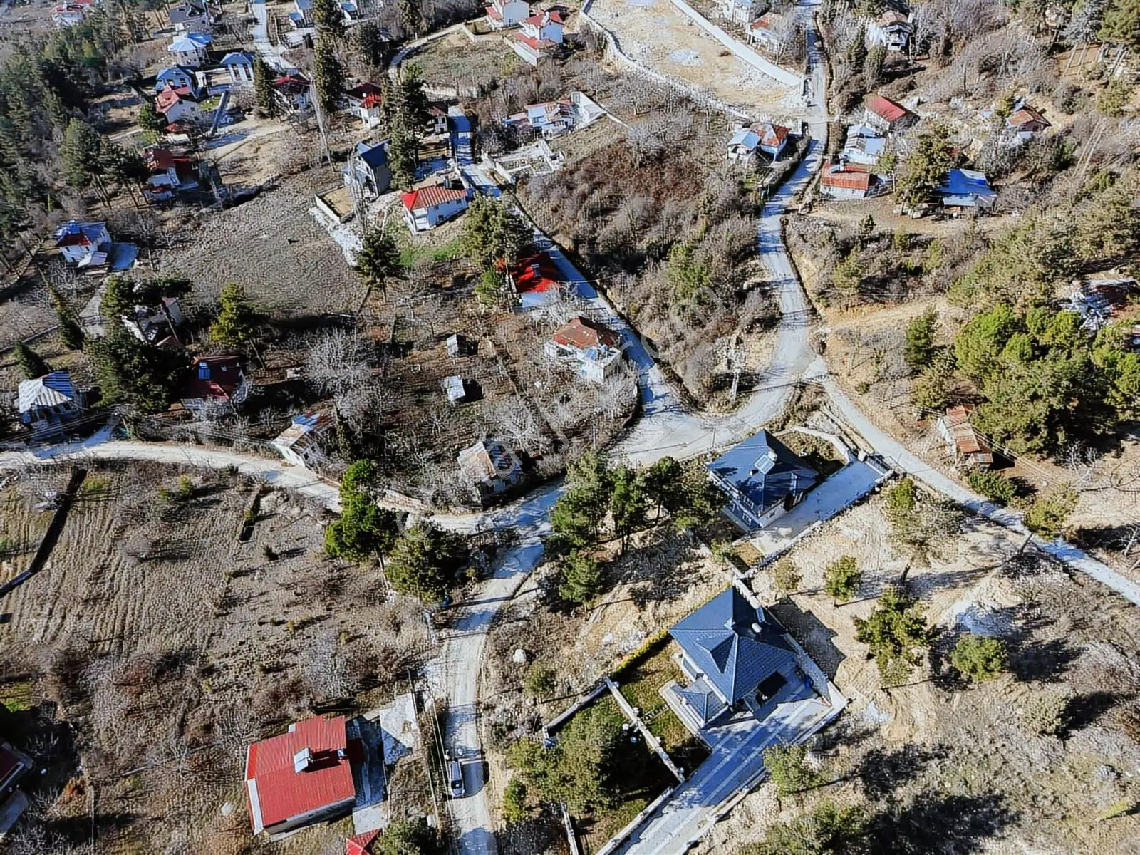 Ra Gayrmenkul Çamlıyayla Çayırekinliği 655m2 Harika Konum Arsa — fotoğraf 4