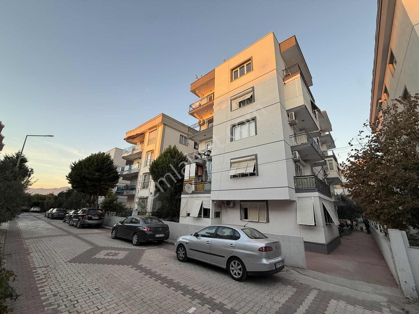 Menemen Kasımpaşa Mah Satılık 3+1 Daire — fotoğraf 2