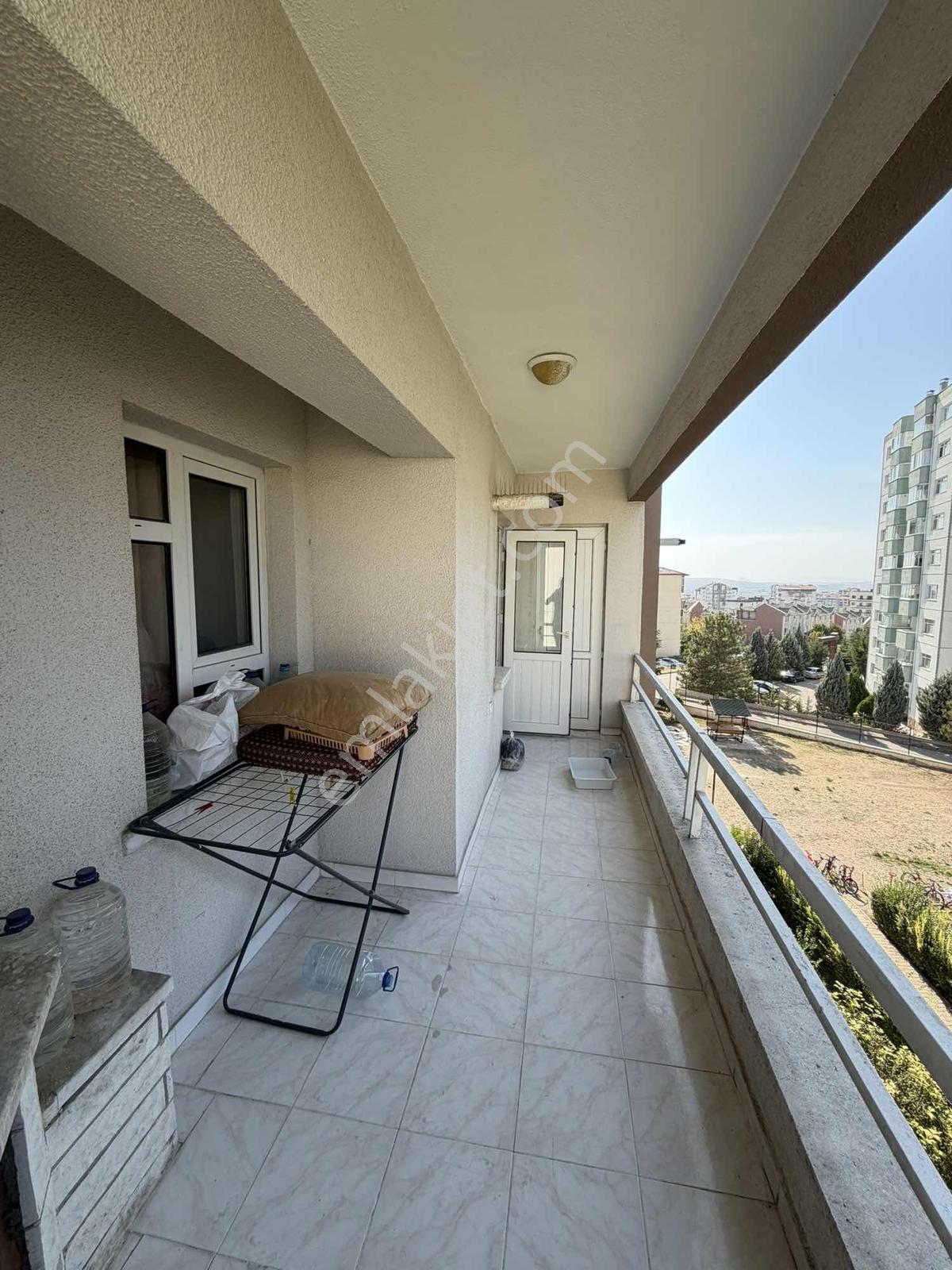 Polat Live'dan Başkent Eryaman Sitesi 3+1 Ara Kat Satılık Daire — fotoğraf 6