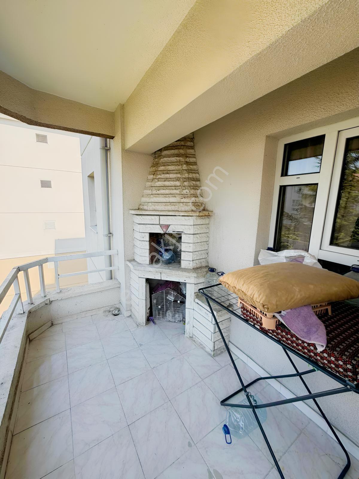 Polat Live'dan Başkent Eryaman Sitesi 3+1 Ara Kat Satılık Daire — fotoğraf 7