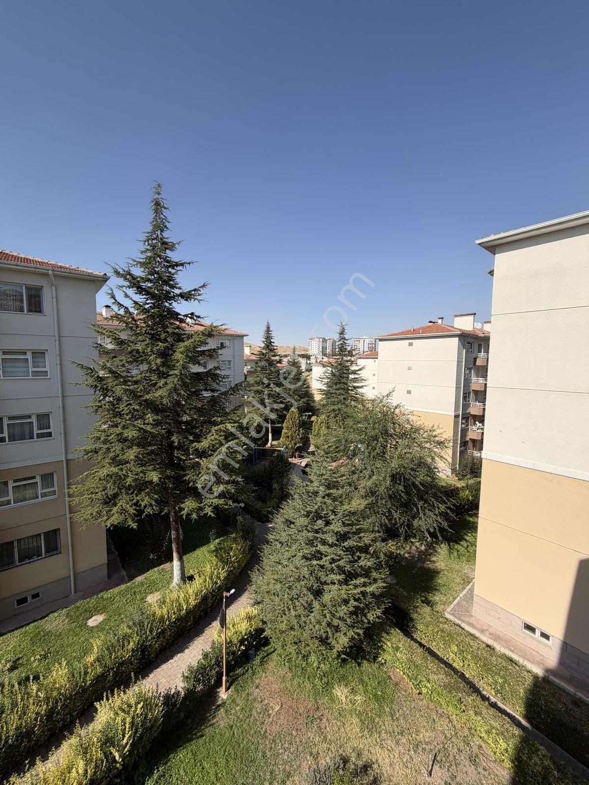 Polat Live'dan Başkent Eryaman Sitesi 3+1 Ara Kat Satılık Daire — fotoğraf 9