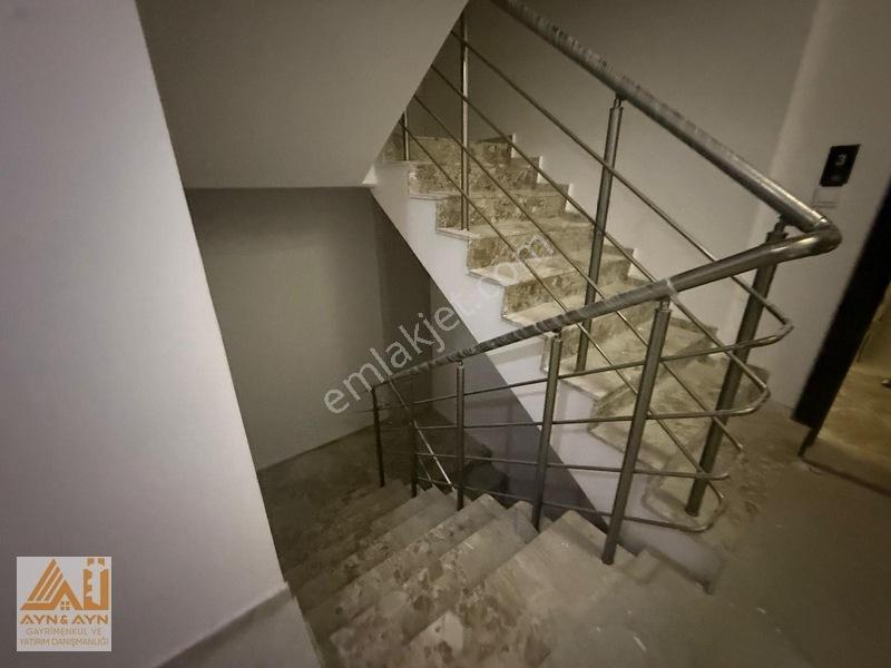 Küçük Çiğli 1+1 Satılık Daire — fotoğraf 13