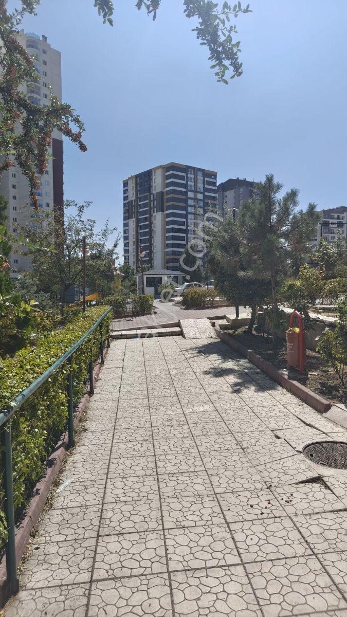 Batıkent'te B Enerji Sınıfı Satılık 3+1 Arakat Daire — fotoğraf 5