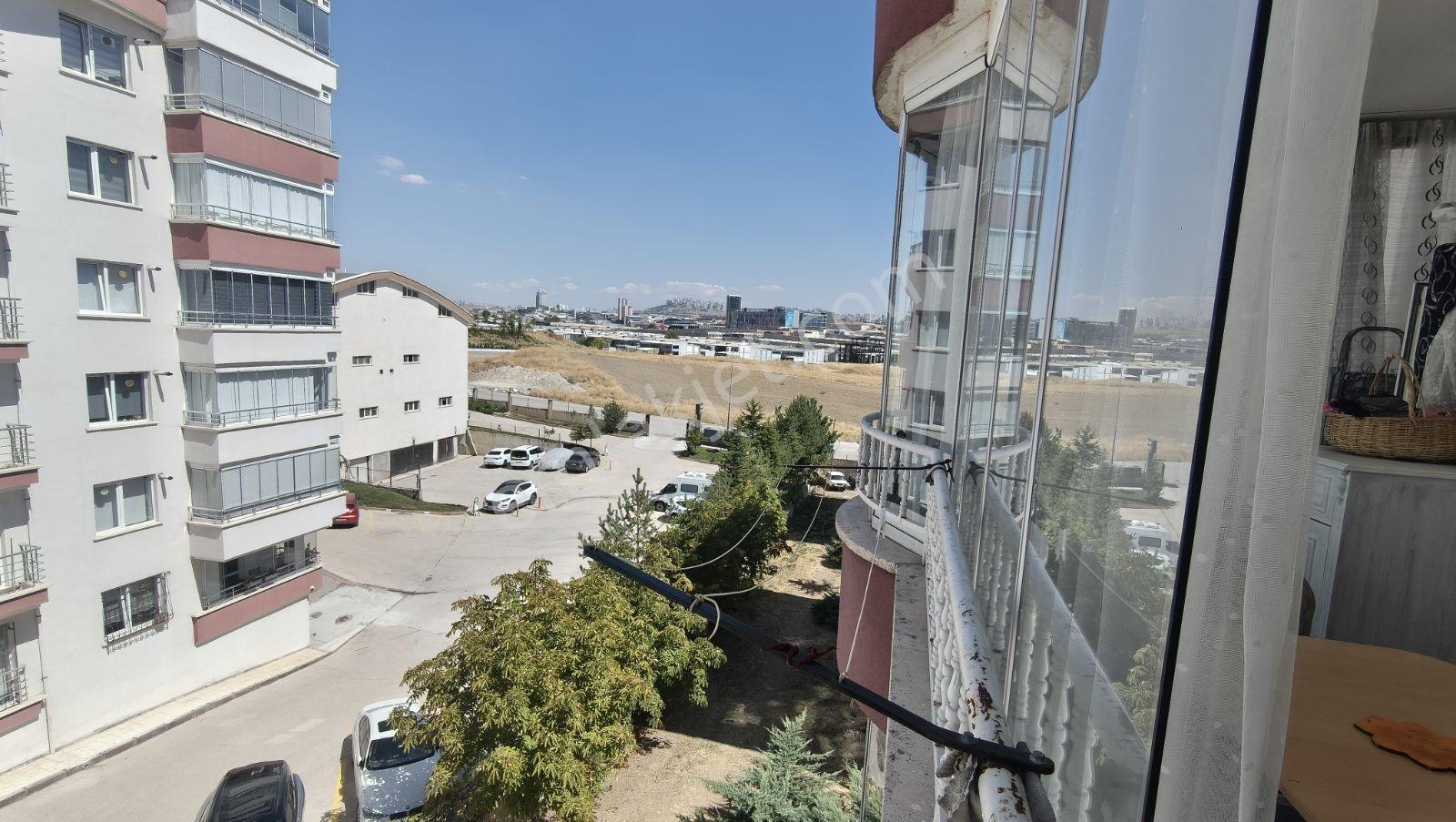 Batıkent'te B Enerji Sınıfı Satılık 3+1 Arakat Daire — fotoğraf 9