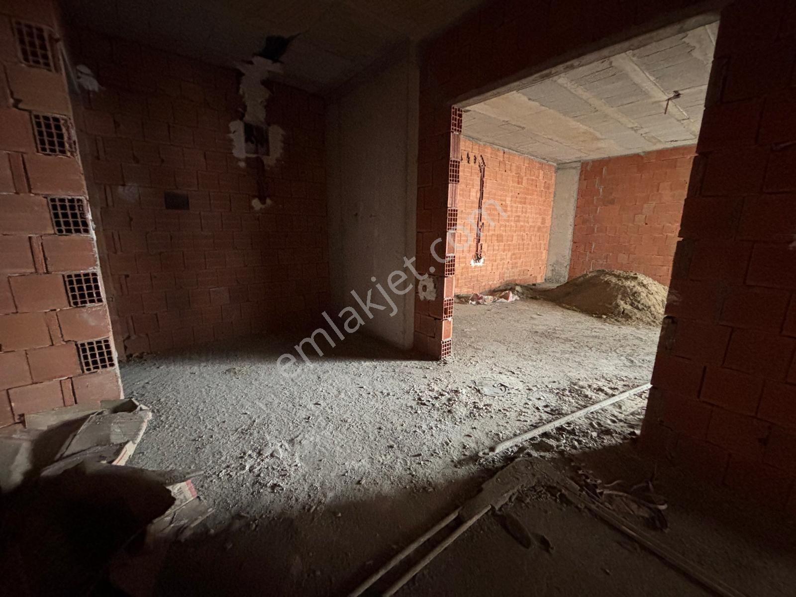 Yaylacıkta Satılık 3+1 Daire 135m² - Krediye Uygun Daire — fotoğraf 3