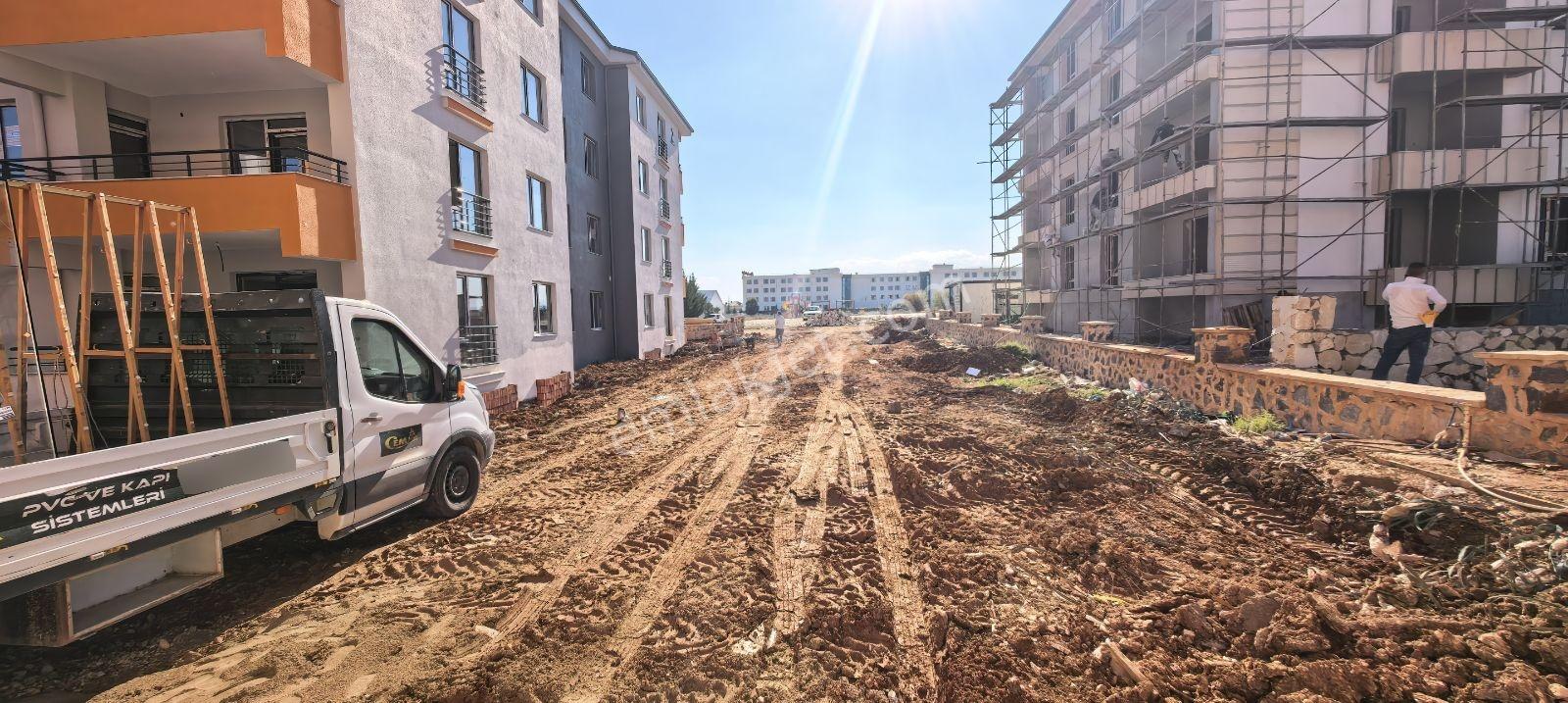 Malatya Caddesi'ne Yakın Merkezi Konumda Satılık 1+1 Daire — fotoğraf 2