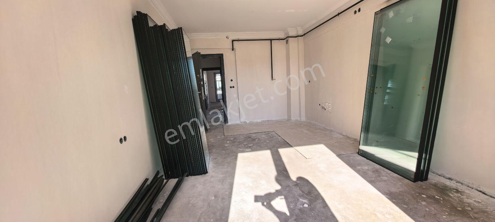 Malatya Caddesi'ne Yakın Merkezi Konumda Satılık 1+1 Daire — fotoğraf 6